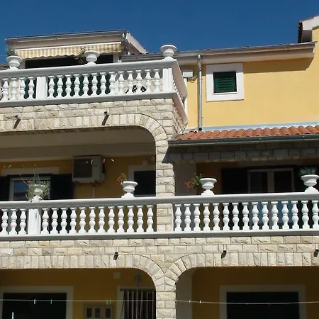 Apartments Milka Vodice Exterior photo